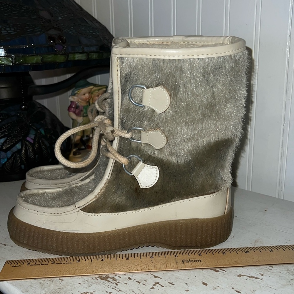 70s Vintage Italy  Fur Wedge Winter booties sheepskin lined size 38